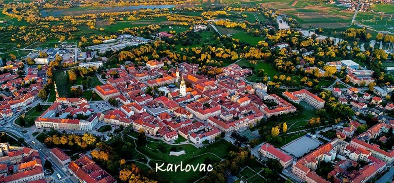Apartman Lena Tusilovic Bagian luar foto
